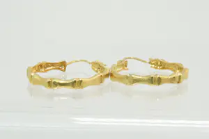 50- Fraaie & massieve set 18Krt geel gouden - bamboe model - oorsieraden kopen? Bied vanaf 395!