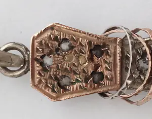 Antieke Chichkhan hamsa hanger hand van Fatima. Zilver, goud, diamanten, parels kopen? Bied vanaf 450!