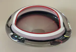 Niet of onleesbaar gesigneerd - Murano - Sommerso paars, roze en witte asbak met rode rand kopen? Bied vanaf 1!