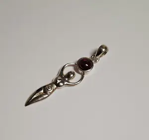 Nieuw  zilveren Godin van de Aarde, Gaia hanger met Amethist kopen? Bied vanaf 35!