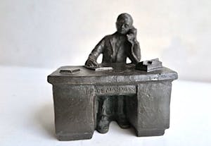 Niet of onleesbaar gesigneerd - “De manager" - Beeld van Gietijzer/Bronslegering kopen? Bied vanaf 1!