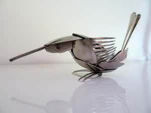 Niet of onleesbaar gesigneerd - Vogelsculpture verkocht voor € 1!