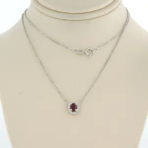 Acheter14k wit gouden collier met hanger met robijn en briljant geslepen diamant? Enchérissez de 170!