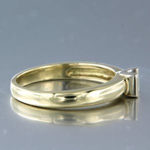 14K Goud - bicolor gouden ring bezet met briljant geslepen diamant kopen? Bied vanaf 220!