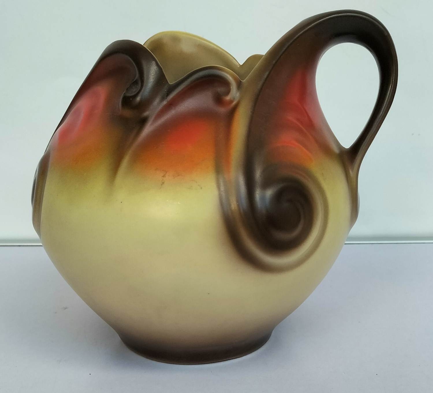 N.V. Porselein- en Tegelfabriek Mosa - Kan/vaas - "Verdi" kopen? Bied vanaf 30!