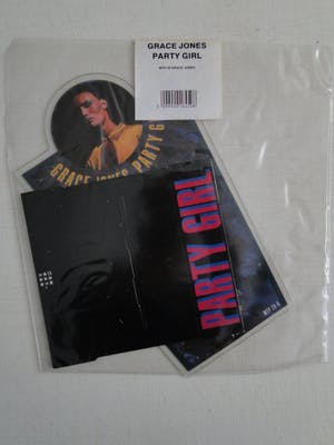 Grace Jones - Party Girl - Limited edition stand up picture disc kopen? Bied vanaf 15!