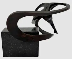 Frans van Straaten - Bronzen sculptuur: naakte dame op marmeren voet kopen? Bied vanaf 450!