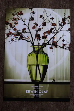 Erwin Olaf - "Unheimlich Schön" | poster kopen? Bied vanaf 99!