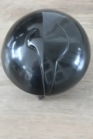 Karin van Ommeren - Stenen beeld: "Slapende vogel" kopen? Bied vanaf 695!