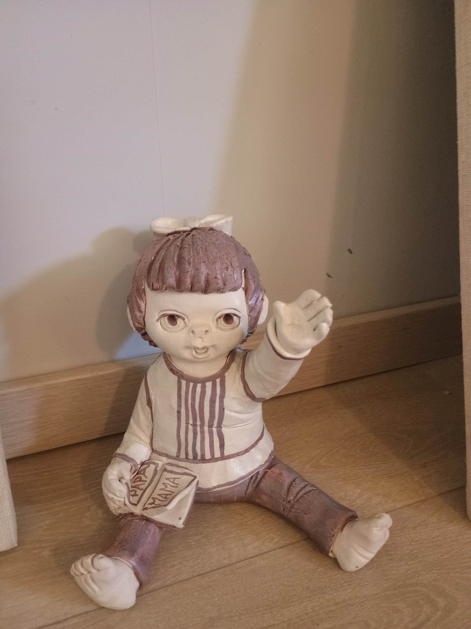 May Claerhout - Dochter kopen? Bied vanaf 50!