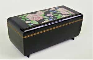 Japanse Otagiri Tavistock Spiegel-Muziekdoos verkocht voor € 1!