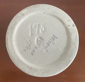 Keramiekfabriek Velsen - Art Deco vaas - KTP Velsen - 175 - Gemerkt - Kennemerland potterij kopen? Bied vanaf 40!