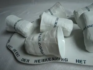 Jo Schoenmakers - & Marjo de Vries (JAS/MV) : Porselein , Het Feest der Herkenning -2003 kopen? Bied vanaf 150!