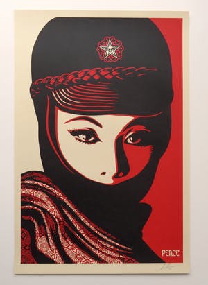 AcheterShepard Fairey - MUJER FATALE? Enchérissez de 1!