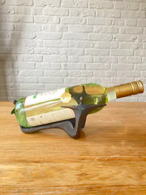 Corry Ammerlaan - Wijnfleshouder - Brons beeld - 80/90ies kopen? Bied vanaf 65!