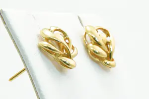 64 - Apart paar 18 karaats geelgouden oorstekers kopen? Bied vanaf 140!
