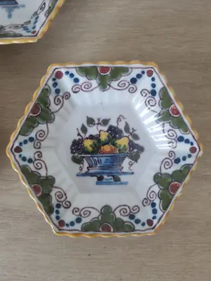 Koninklijke Tichelaar Makkum - 6 hoekige schaaltjes kopen? Bied vanaf 85!