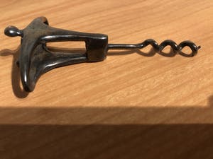 Corry Ammerlaan - Kurkentrekker en 2 delig beeldje met 2 personen. kopen? Bied vanaf 15!