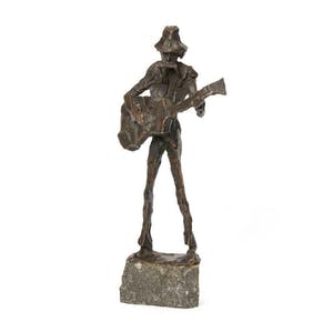 Jits Bakker - "Dylan" - brons op natuurstenen sokkel kopen? Bied vanaf 895!