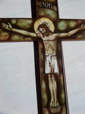 Hubert Levigne - GROOT GEBRANDSCHILDERD KRUIS ZELDZAAM kopen? Bied vanaf 70!