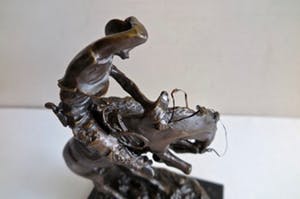 Niet of onleesbaar gesigneerd - Cowboy op steigerend paard met slang op grond - Imposant dynamisch beeld kopen? Bied vanaf 10!