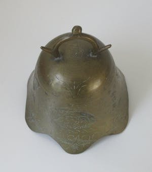 Niet of onleesbaar gesigneerd - Chinese Messing Tempelbel kopen? Bied vanaf 10!