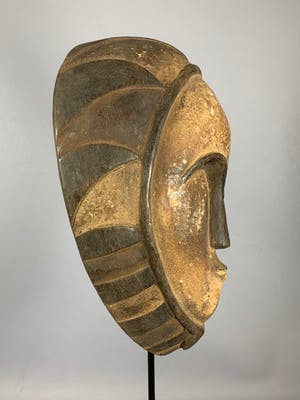 Eket - 210115 - Old Tribal used African Nigwria Eket mask - Nigeria. kopen? Bied vanaf 45!