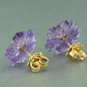 18k geel gouden oorknoppen met amethist en diamant 0.08 ct - F/G - VS/SI kopen? Bied vanaf 175!