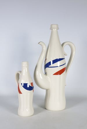 Klara Obereder - voor Villeroy & Boch, 15-delig koffieservies, Spirit of the USA: Coca Cola kopen? Bied vanaf 1!