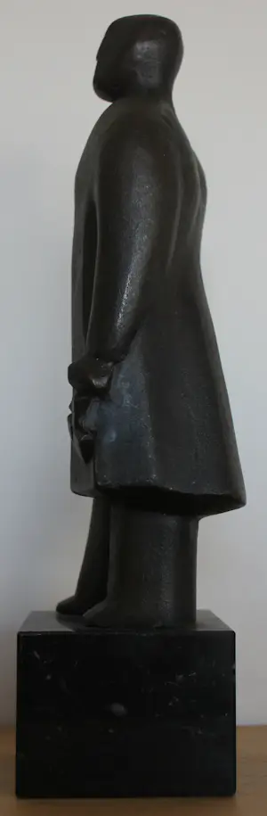 Frans Duckers - Bronzen sculptuur: 'De Limburger' kopen? Bied vanaf 295!