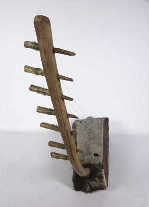 Mangbetu - Diverse materialen, Harp kopen? Bied vanaf 1!
