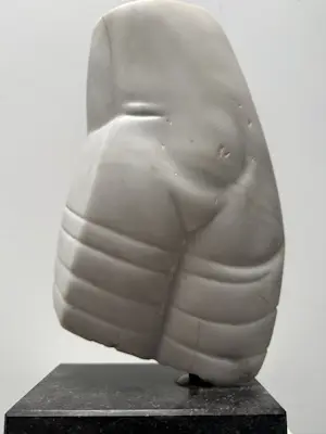 Francesca Zijlstra - Marmeren sculptuur | 'Tors van een vrouw' UNIEK WERK kopen? Bied vanaf 1500!