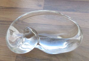 Niet of onleesbaar gesigneerd - Studio kristallen vrijgevormd schaaltje - gesigneerd kopen? Bied vanaf 1!