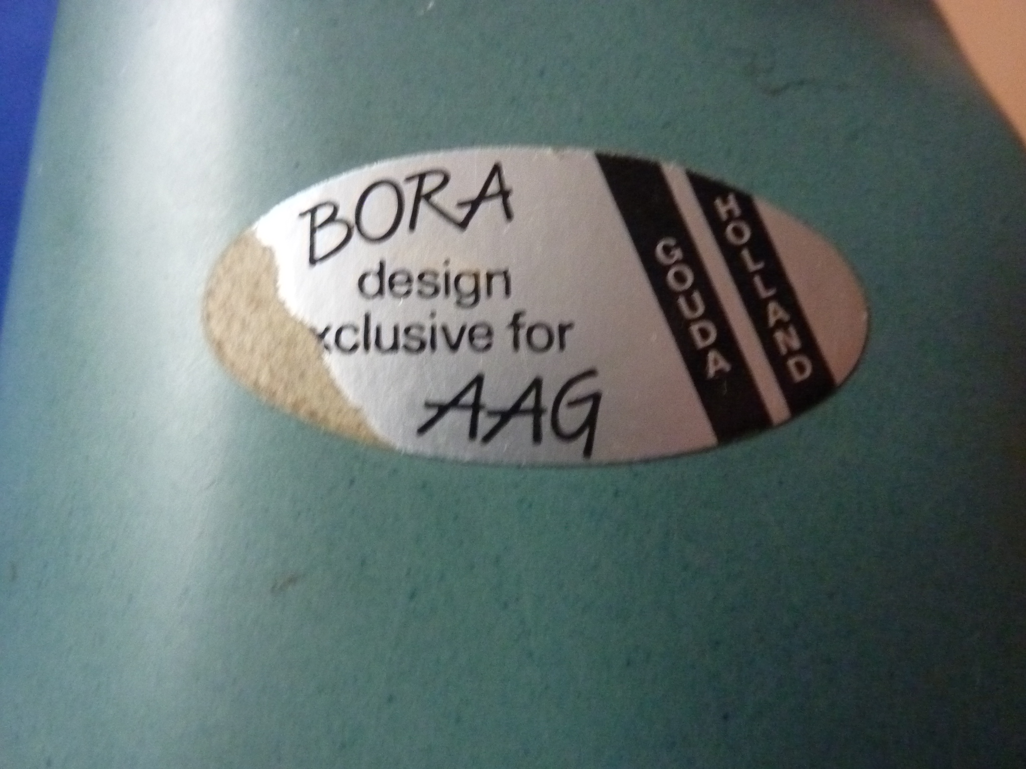 Plateelbakkerij Flora - Bora vaas voor AAG Gouda Holland kopen? Bied vanaf 15!