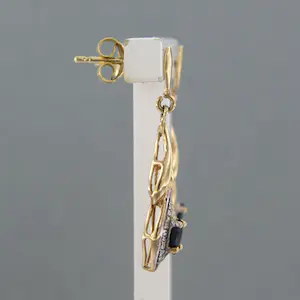 14k bicolour gouden oorbellen met saffier en diamant kopen? Bied vanaf 90!