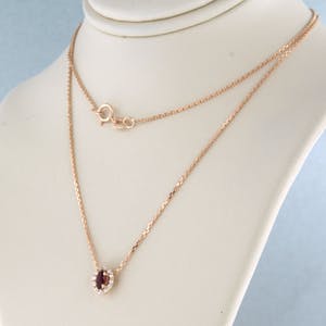 14k gouden collier/hanger met robijn en briljant geslepen diamant tot. 0.10ct kopen? Bied vanaf 200!