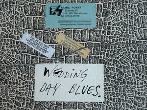 Niet of onleesbaar gesigneerd - Aquarel , “Wedding Day Blues“ – gesigneerd & ingelijst - 1993 kopen? Bied vanaf 1!