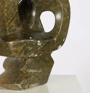 Edmore Sango - Stenen sculptuur, Zonder titel kopen? Bied vanaf 1!