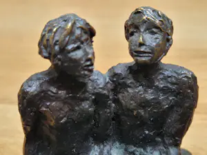 Astrid Veldhuyzen-Koppen - Zittend paar kopen? Bied vanaf 75!