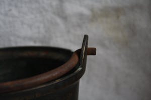 Curiosa - Bronzen Cauldron.(1523) kopen? Bied vanaf 50!