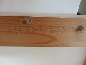 Wies van Dort - Spaans terras kopen? Bied vanaf 200!