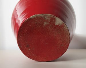 Niet of onleesbaar gesigneerd - Grote rode - oranje lava buikvaas - Pottery Henk Douwsma kopen? Bied vanaf 1!