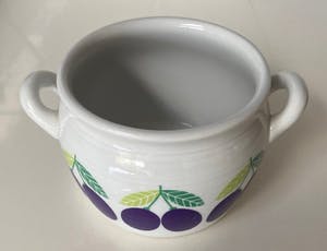 Ulla Procope - Boter pot met pruimen decor uit de Pomona serie van Arabia kopen? Bied vanaf 1!