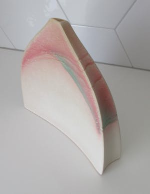 Niet of onleesbaar gesigneerd - Studio Keramische oval vaasvorm kopen? Bied vanaf 1!