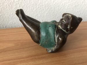 Brons (Onbekend) - Bronzen beeldje dikke dame in badpak. kopen? Bied vanaf 25!