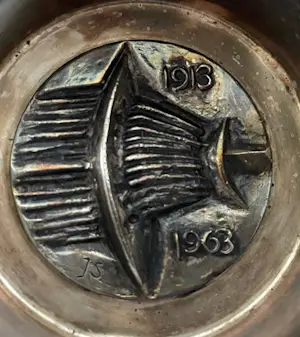 Jan Snoeck - Verzilverde Theebus in opdracht van de NKF kopen? Bied vanaf 1!