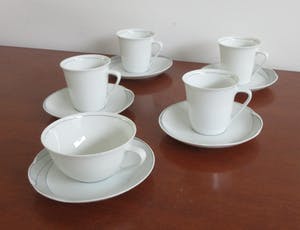 Hutschenreuther - Vijf kop- en schotels Maxim's Paris decor Marquis ontwerp Pierre Cardin kopen? Bied vanaf 25!