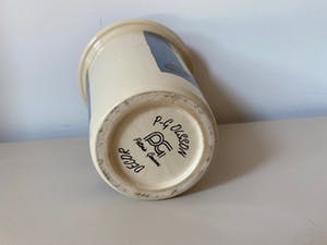 Niet of onleesbaar gesigneerd - Aardewerk vaas met decor design P.G. Olsson kopen? Bied vanaf 1!