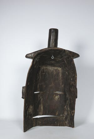 Bembe - Houten masker met grote ogen en puntmuts kopen? Bied vanaf 1!