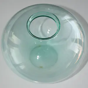 Andries Dirk Copier - Ovaal meerblauw Leerdamglas vaasje - Geëtst monogram - 1929 kopen? Bied vanaf 125!